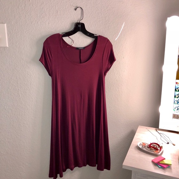 Dress - Picture 1 of 1